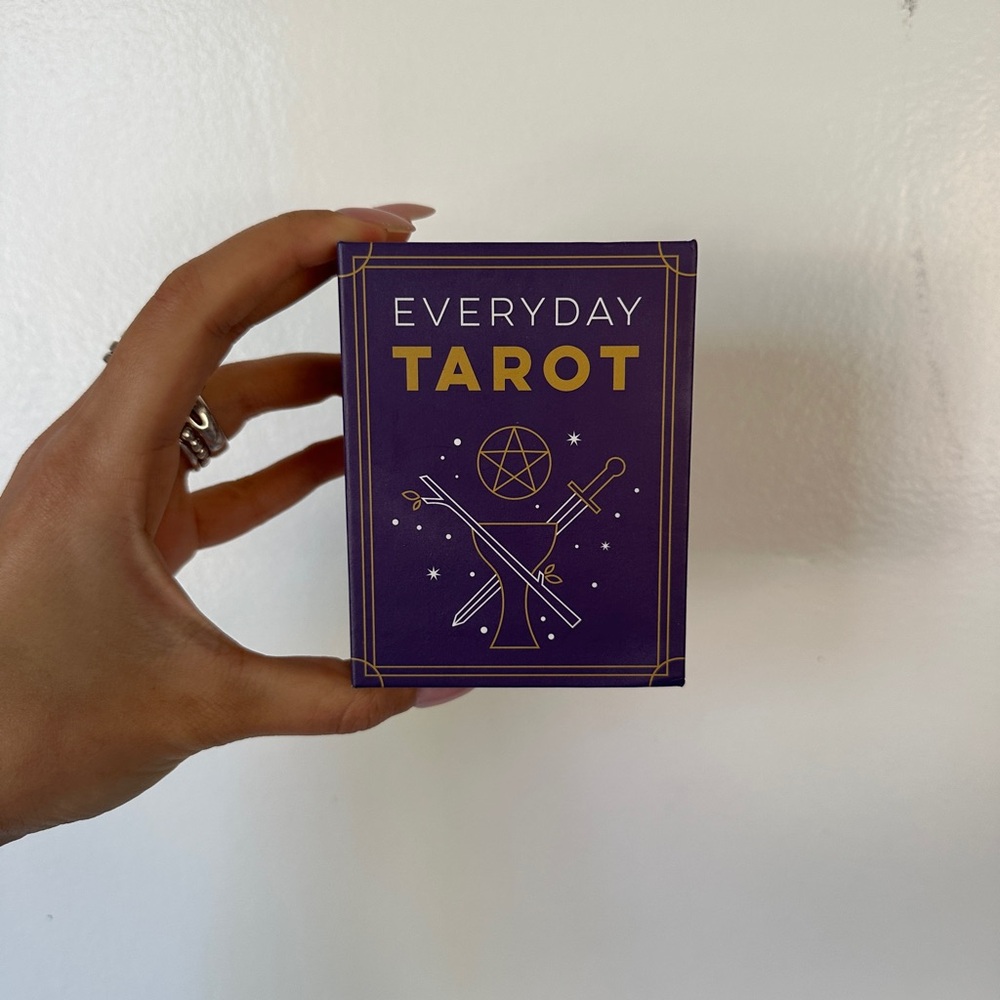 BRAND NEW - Everyday Tarot - Deck & Mini Guidebook